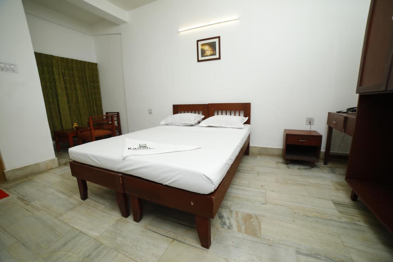 Kairali Tourist Home Guruvāyūr エクステリア 写真